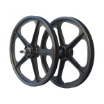 Old School BMX 20 " Black Skyway Tuff 2's free wheel 9t by Skyway Old School BMX 20 " Black Skyway Tuff 2's free wheel 9t by Skyway